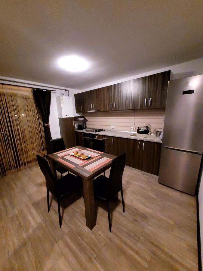 Dds Apartment Braşov Extérieur photo